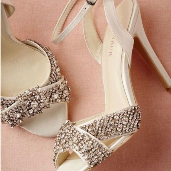 Menbur Shoes - Gorgeous Menbur Lux Luxury Shoes,‎ Evening Crystalline Heels (US 7)